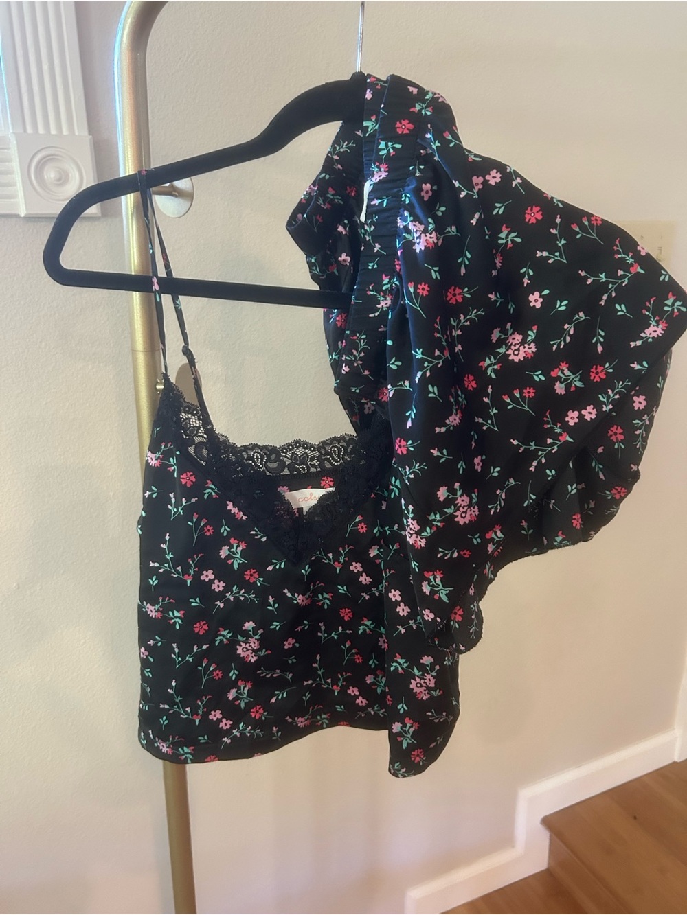 Colsie 2PC Floral Cami & Button Up Top Set Black Pink Lace Trim Y2K M